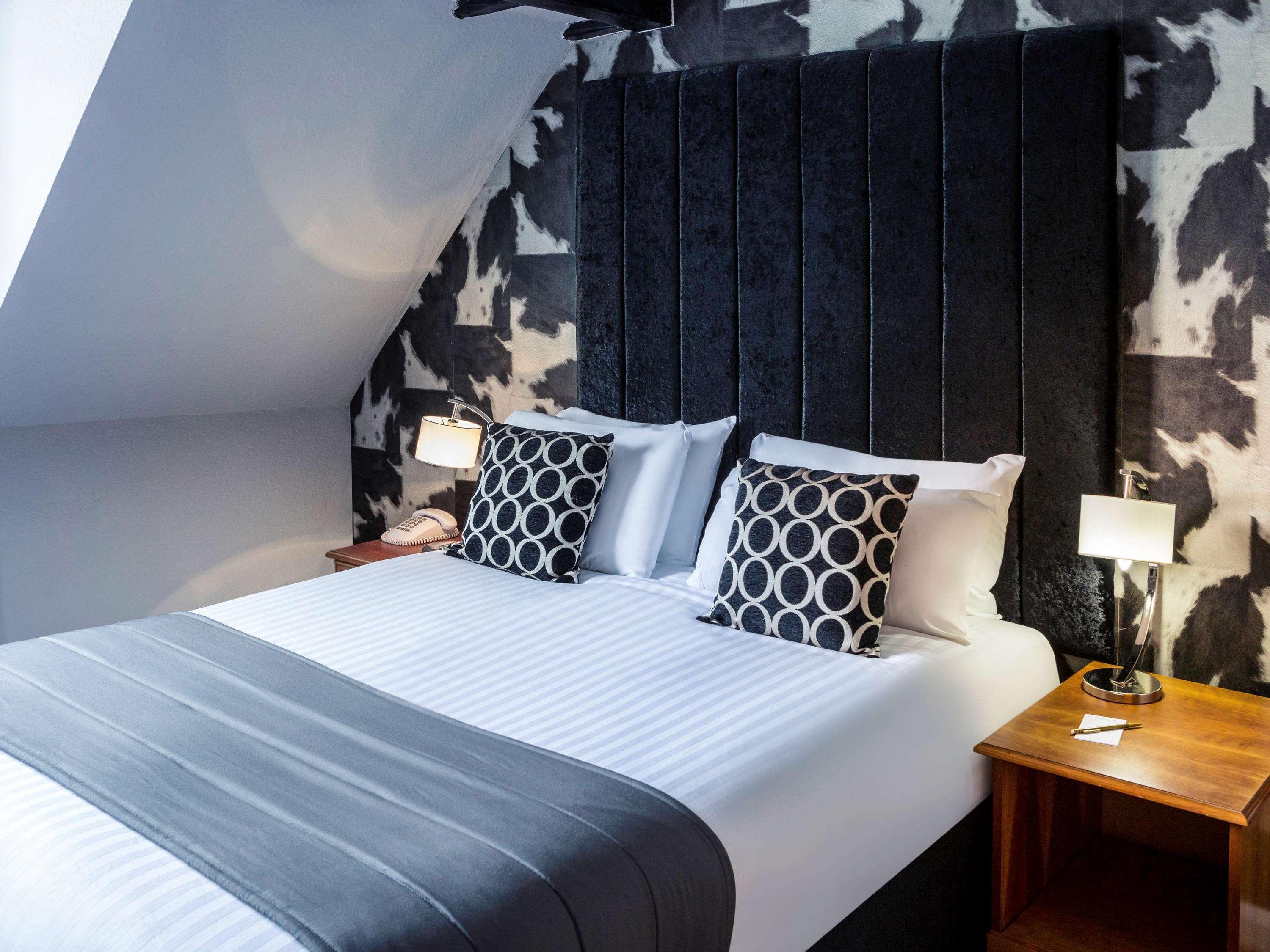 Barons Court Hotel Уолсолл Экстерьер фото